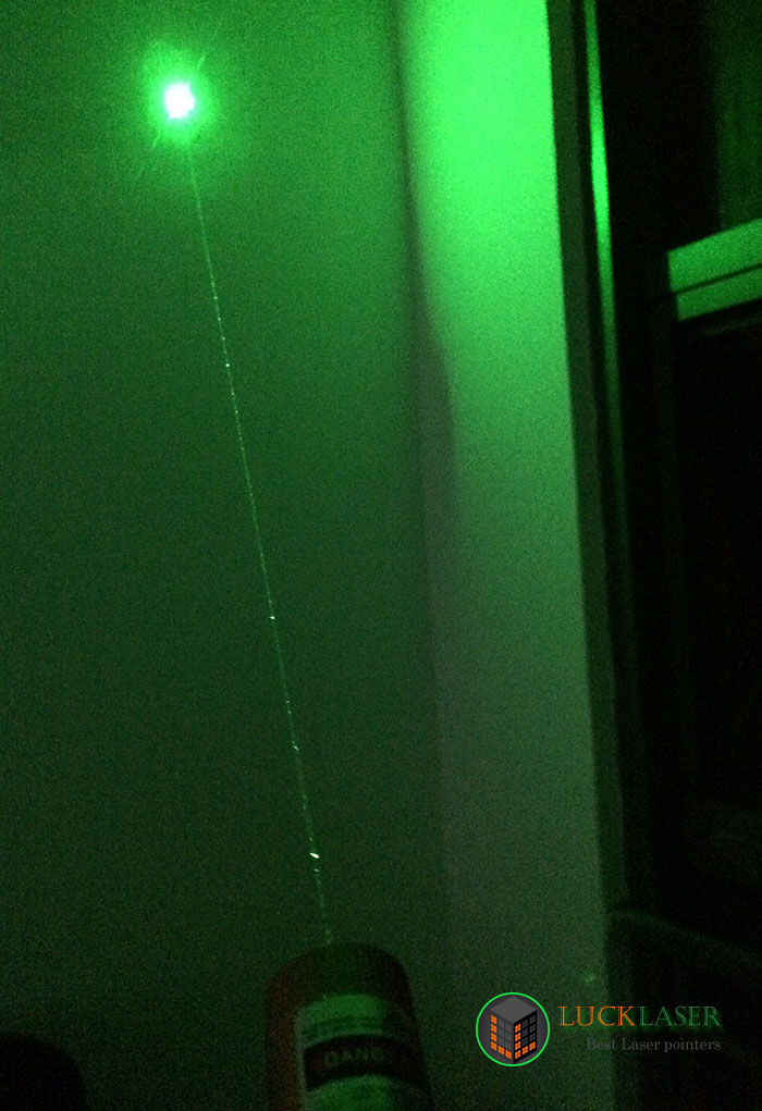 レーザーポインター 100mw